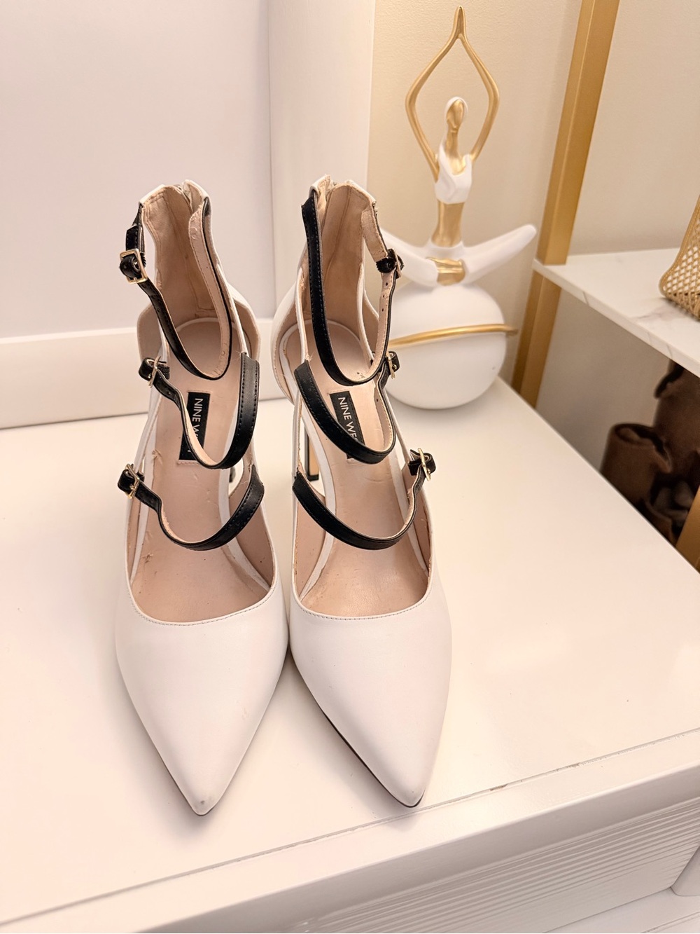 Nine West White Pointed Toe Heels with Black Triple Straps - Picture 3 of 6